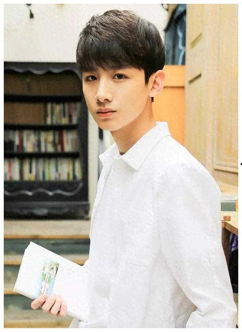 白敬亭白月光娱乐圈吃瓜,白敬亭白月光娱乐圈瓜料大揭秘